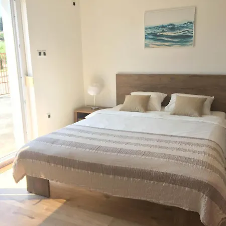 Elysium Apartment *